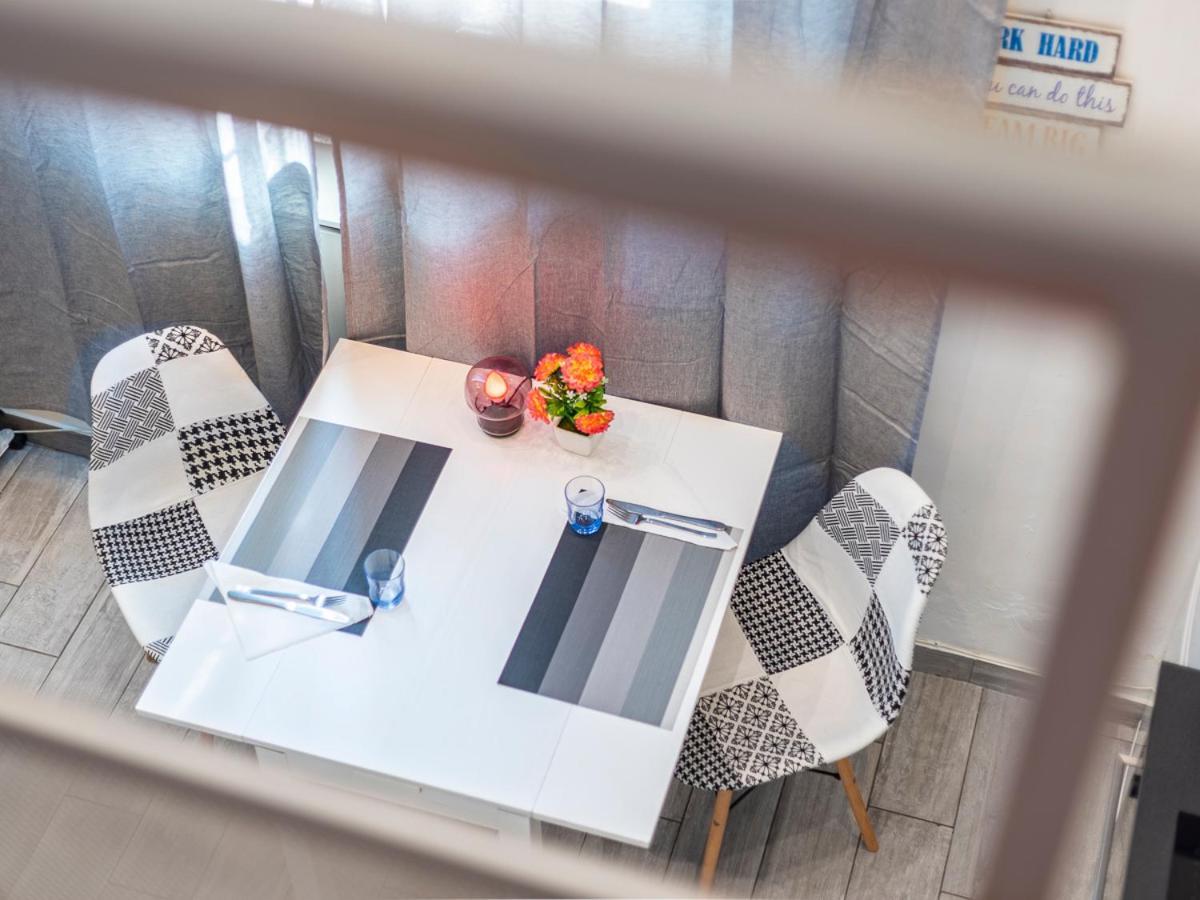 Desana Studio Apartment Turin Exterior photo