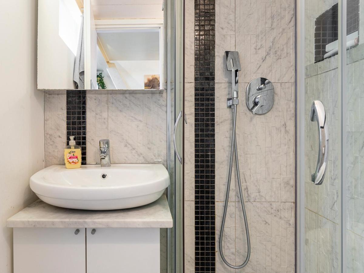Desana Studio Apartment Turin Exterior photo