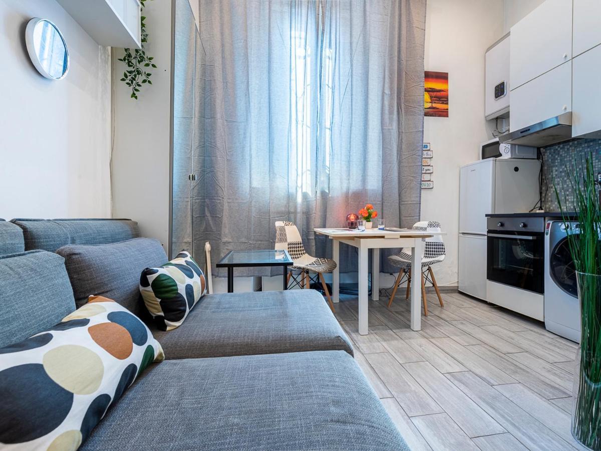 Desana Studio Apartment Turin Exterior photo